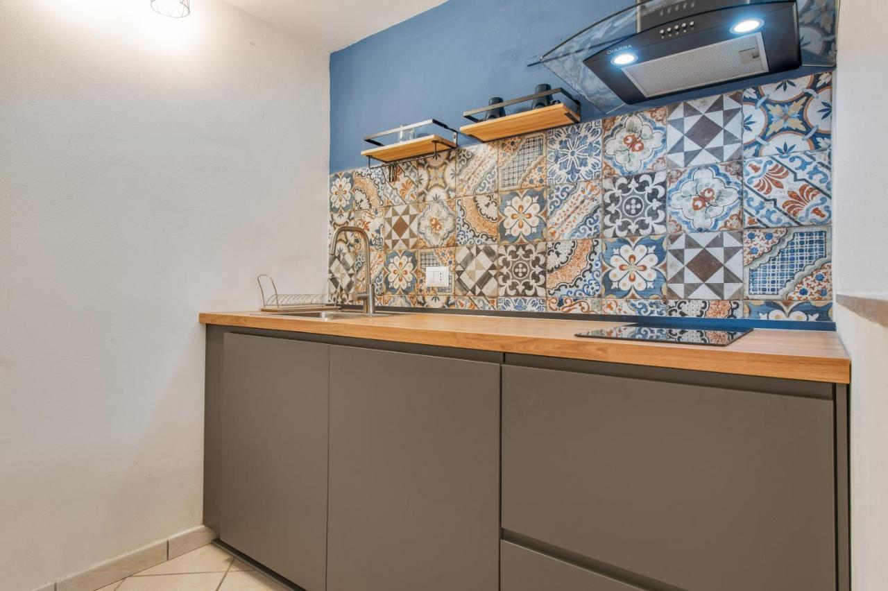 Spaccanapoli - Fully Equipped Studio Exteriör bild